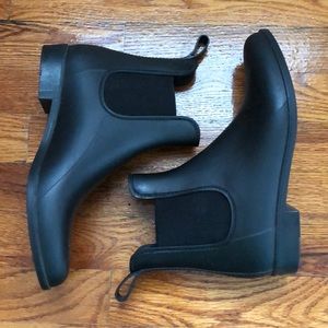 Chelsea rain boots